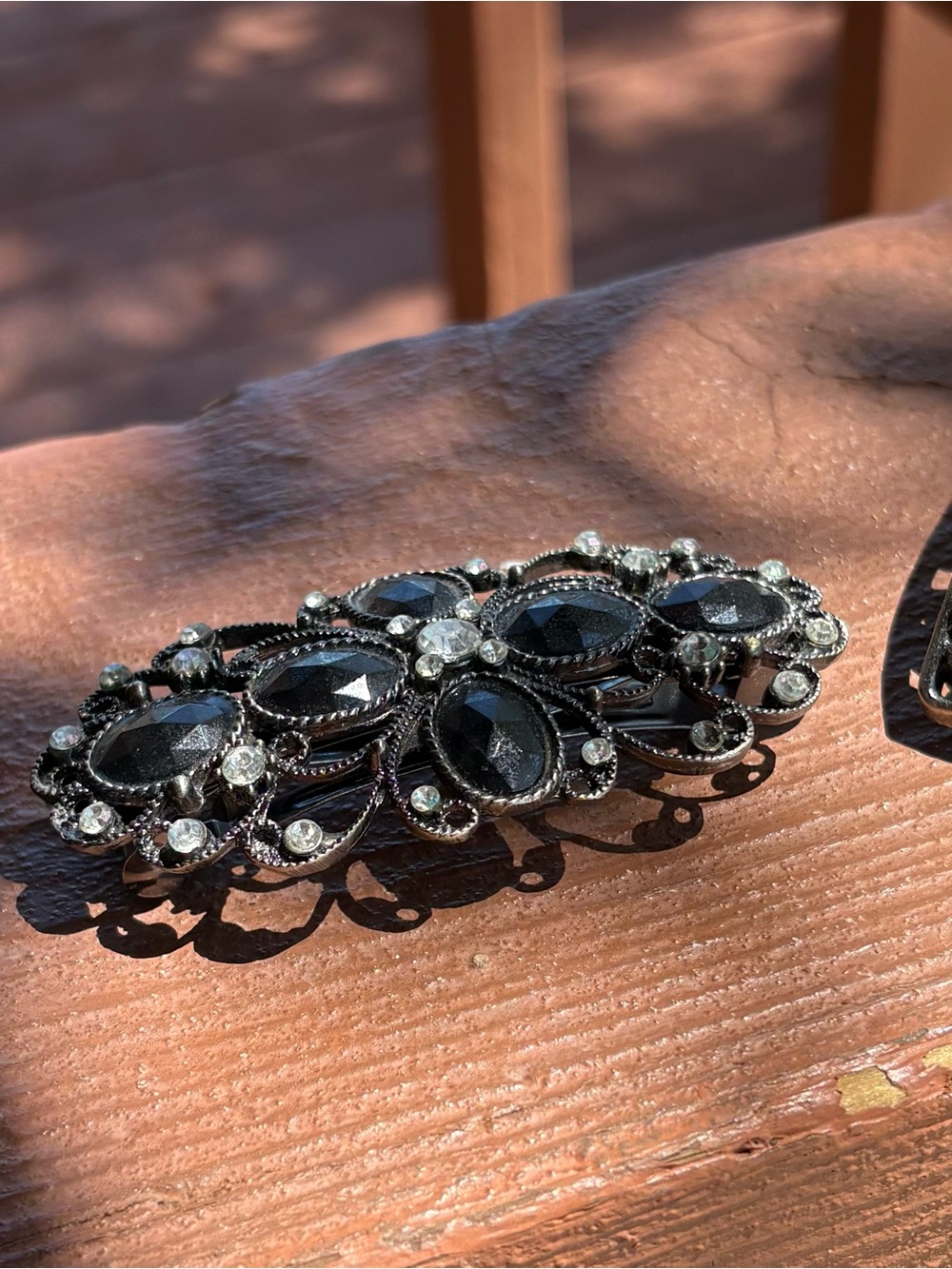 Elegant Black Crystal Vintage-Style Hair Barrette
